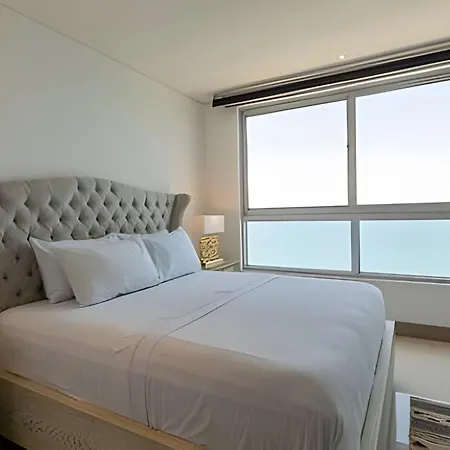 Laurdhomes Palmetto Floor 32, Sea View, 3hbt Apartamento